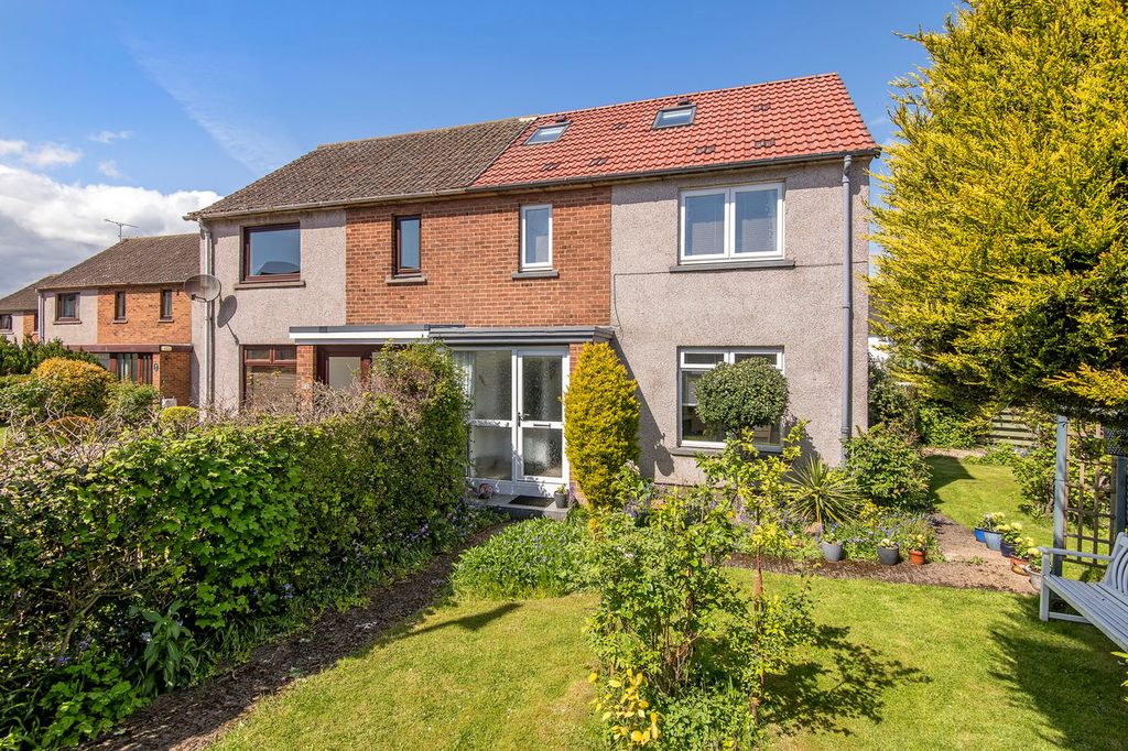 3 bed semi-detached house for saleScooniehill Road, St Andrews KY16