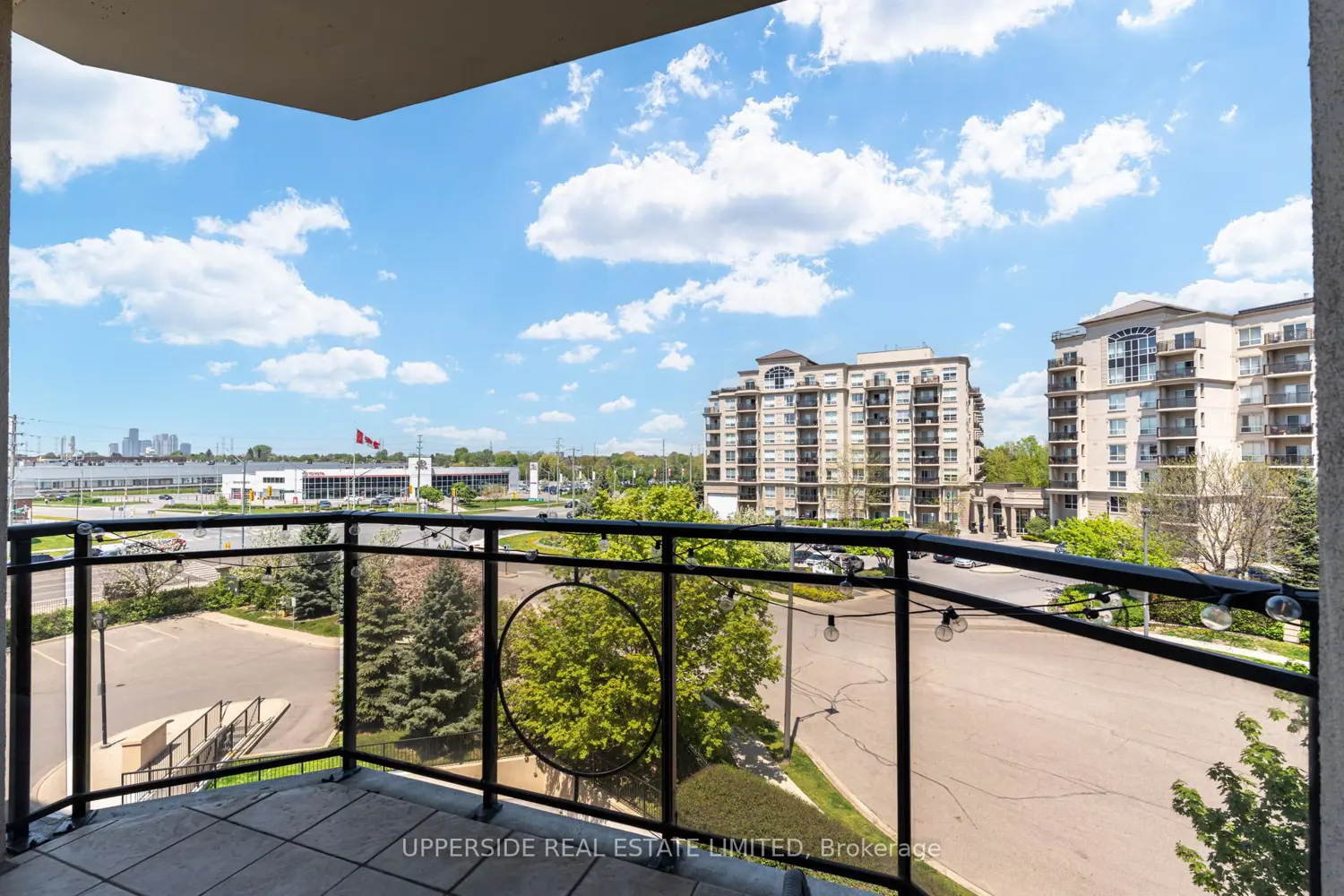 Additional image 18 of 1 Maison Parc Court 405