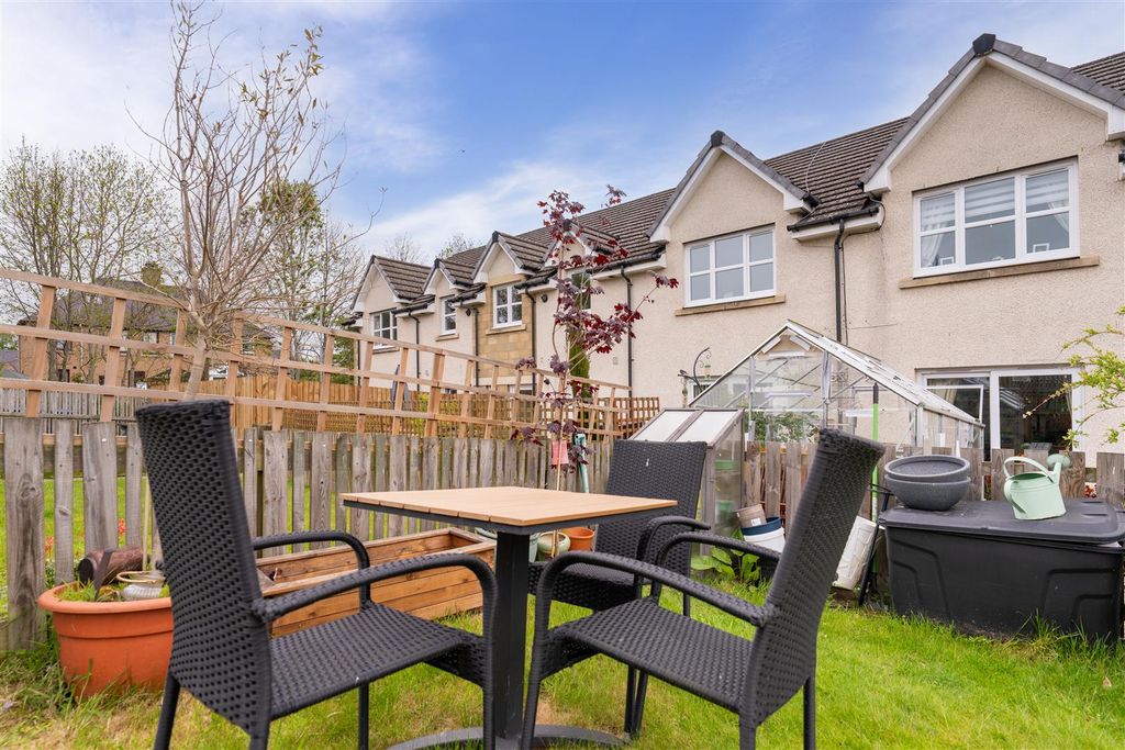 Additional image 13 of 2 bed flat for sale18 Strae Brigs, St. Boswells, Melrose TD6