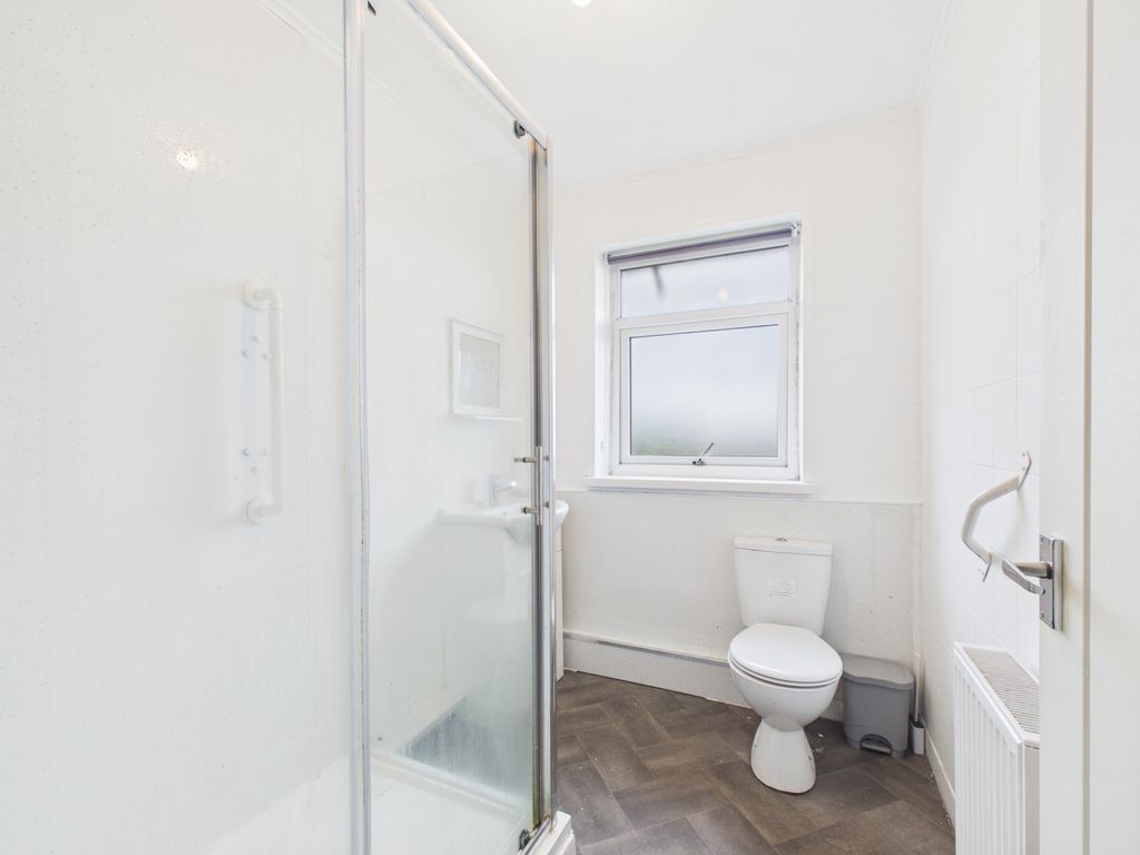 Additional image 16 of 3 bed flat for saleLennox Drive, Clydebank G81