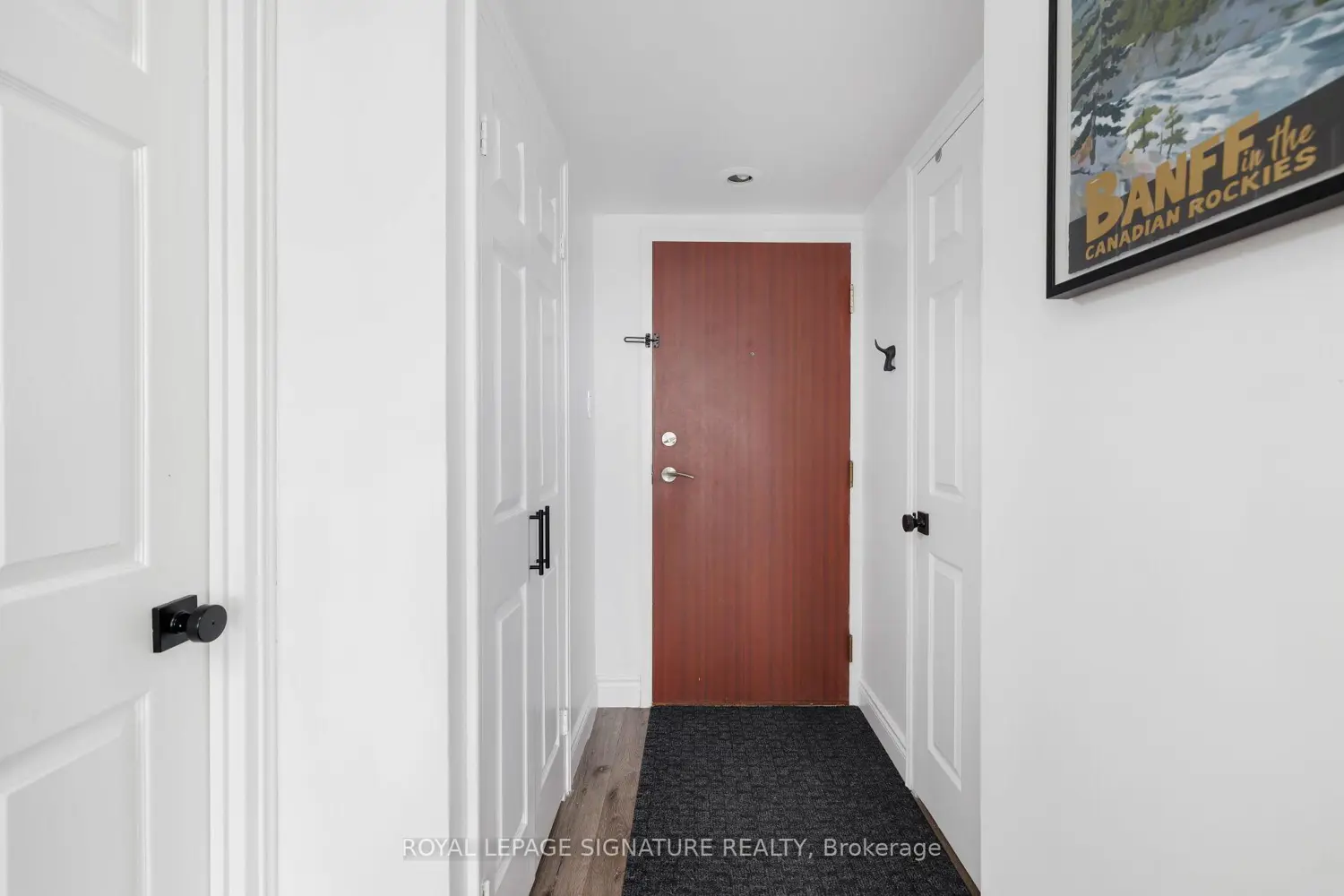 Additional image 15 of 880 Dundas Street 909