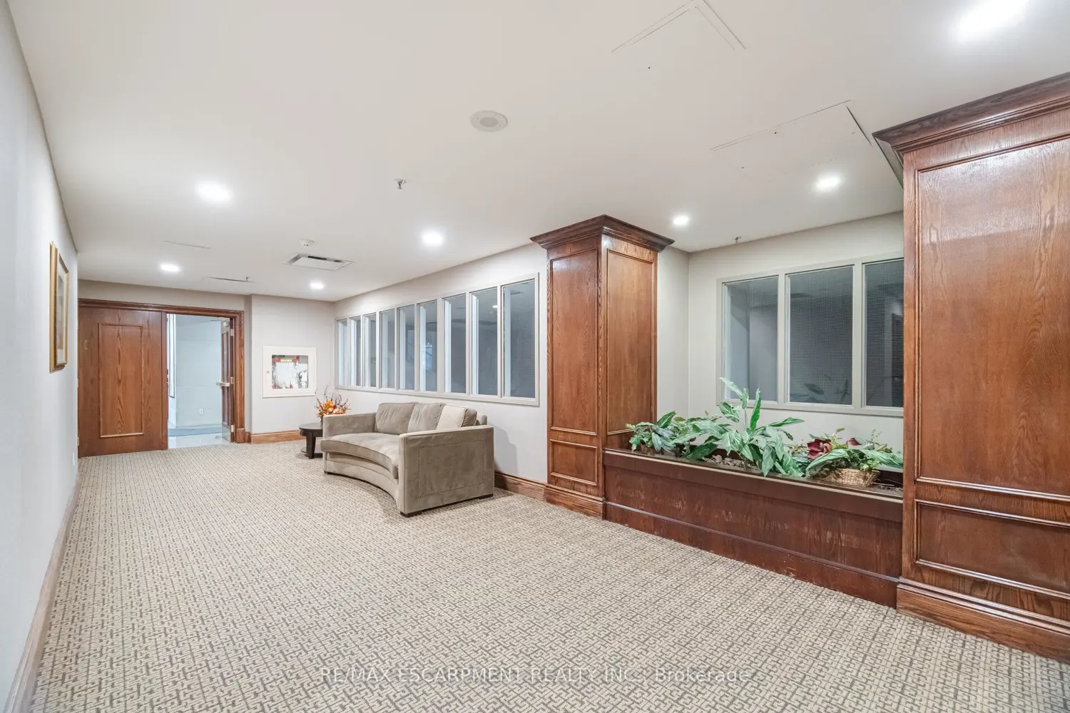 Additional image 18 of 156 Enfield Place 307