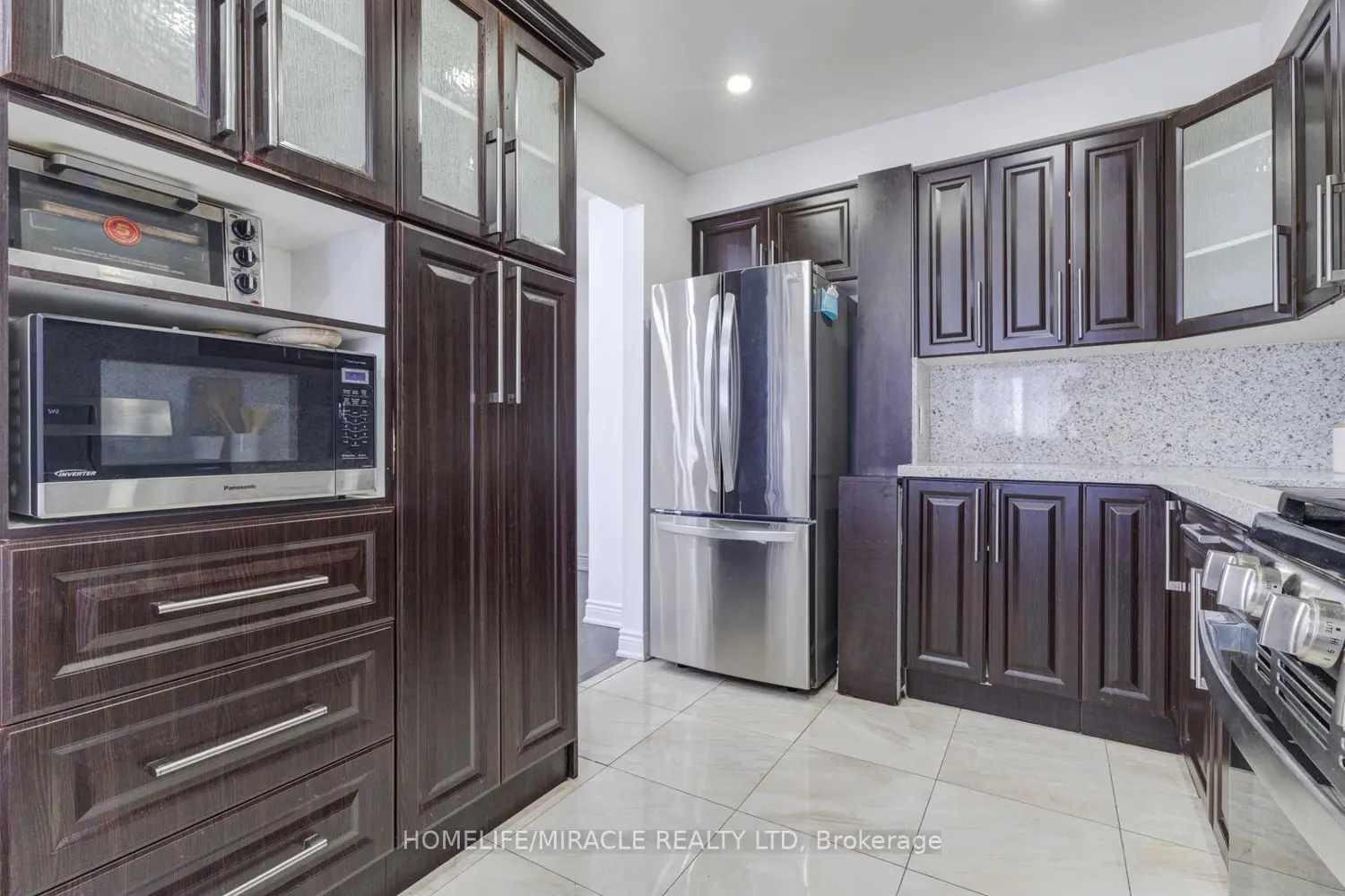 Additional image 9 of 7450 Darcel Avenue 13