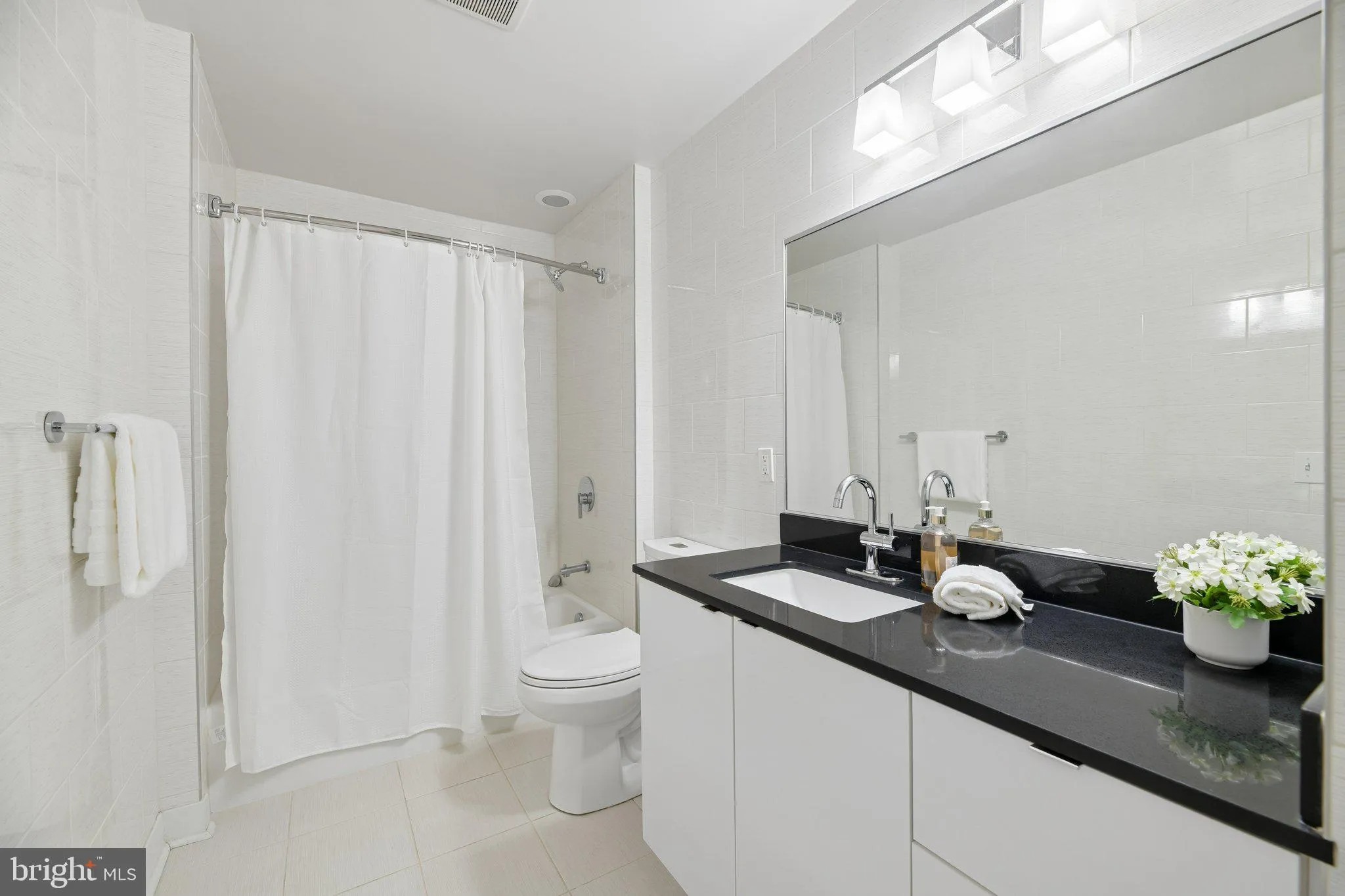 Additional image 93 of 460 New York Avenue NW Unit 607, Washington, DC 20001