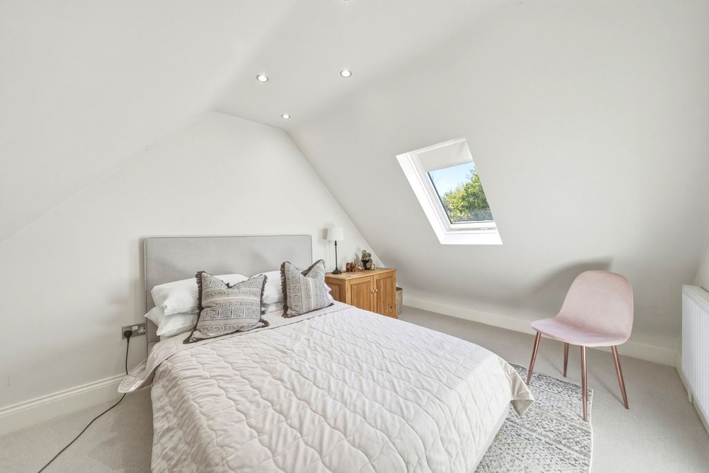 Additional image 22 of 5 bed detached house for saleWeaverlake Drive Yoxall Burton-On-Trent, Staffordshire DE13
