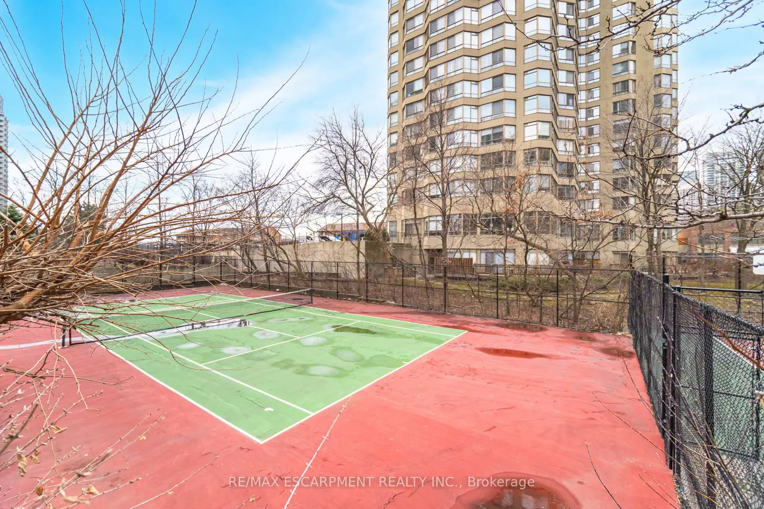 Additional image 20 of 156 Enfield Place 307