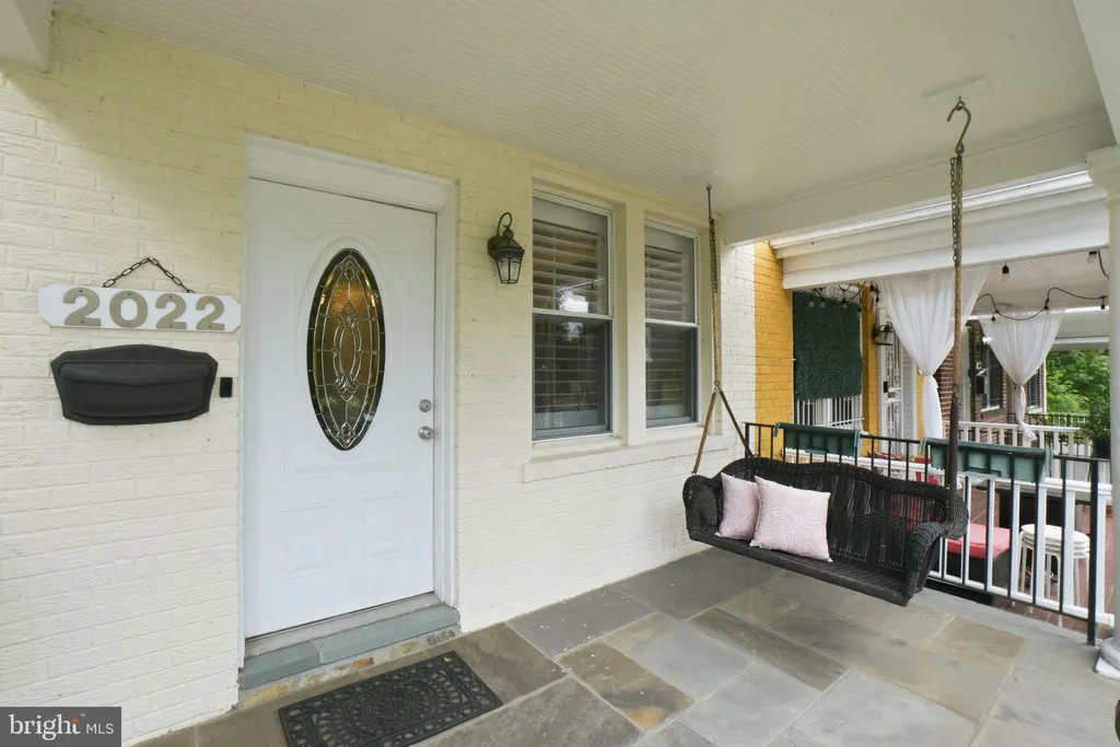 2022 C Street NE, Washington, DC 20002 photo 4