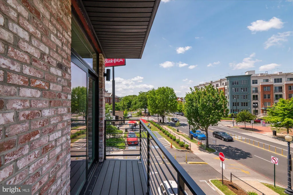 Additional image 12 of 1417 Maryland Avenue NE Unit 2, Washington, DC 20002