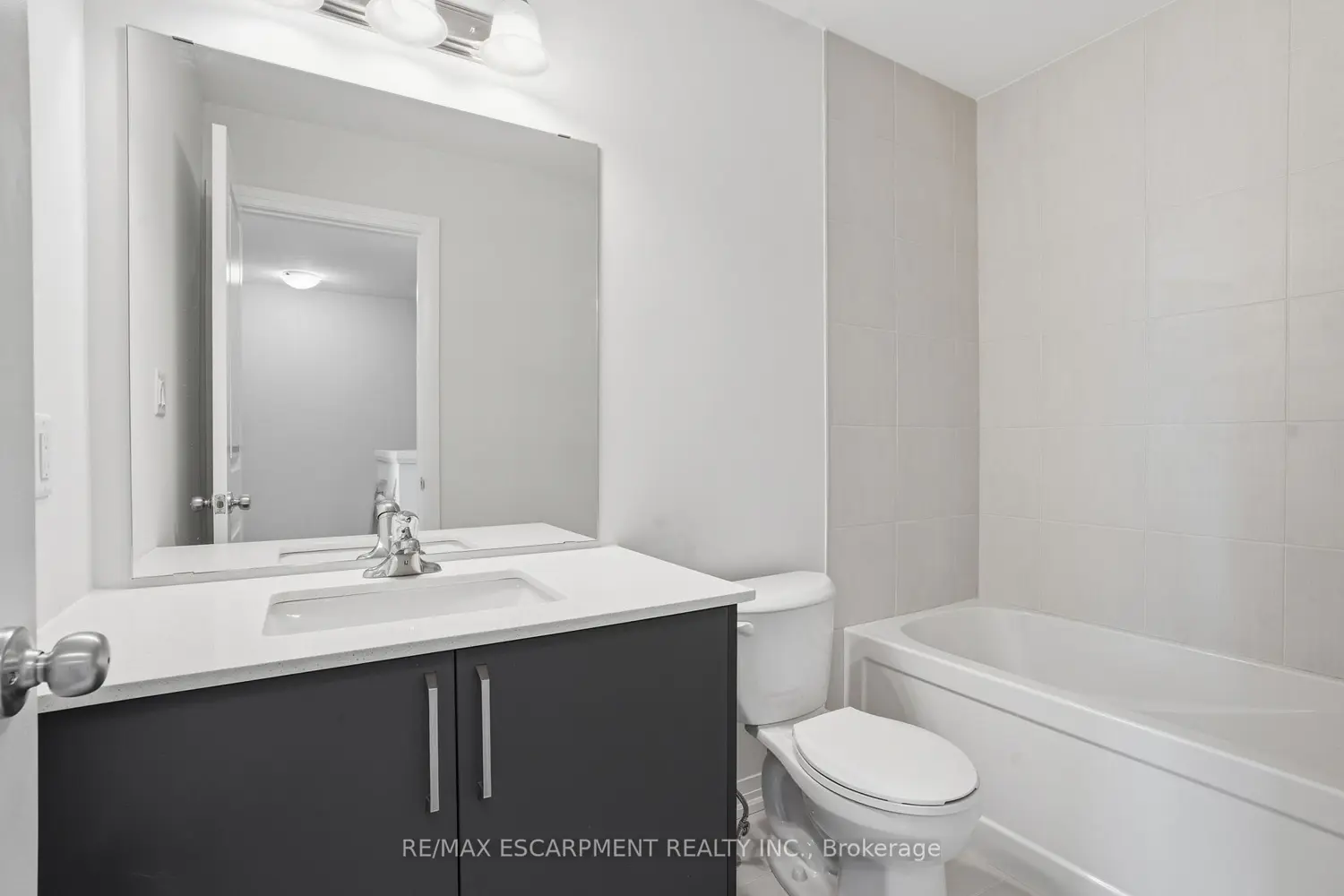 Additional image 15 of 155 Equestrian Way Unit 33