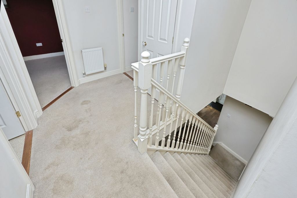 Additional image 17 of 5 bed detached house for salePym Close, Norwich NR7