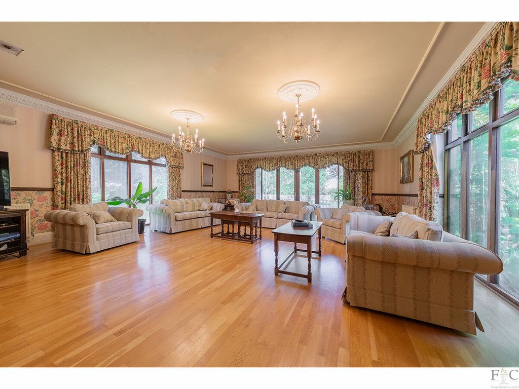 Additional image 2 of 6 bed detached house for saleKnighton Grange Road, Leicester LE2