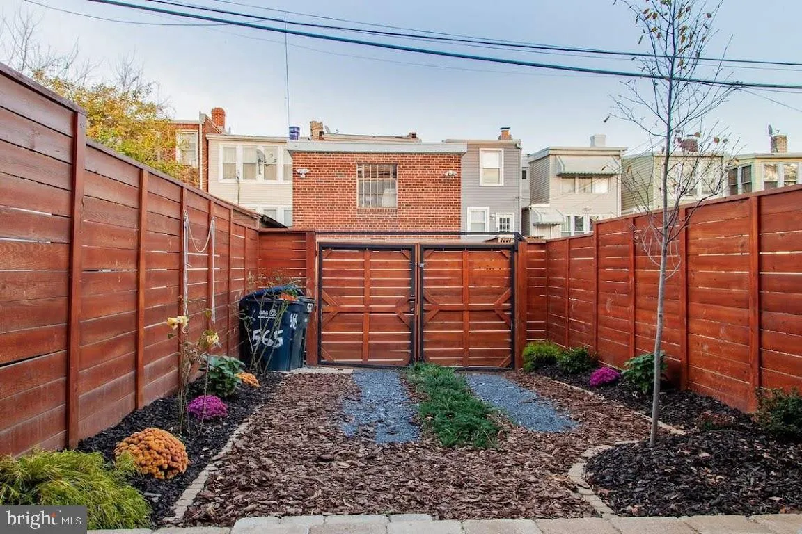 Additional image 45 of 565 23rd Place NE, Washington, DC 20002