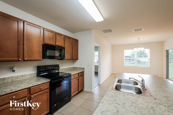 119 SE 20th Street, Cape Coral, FL, 33990
