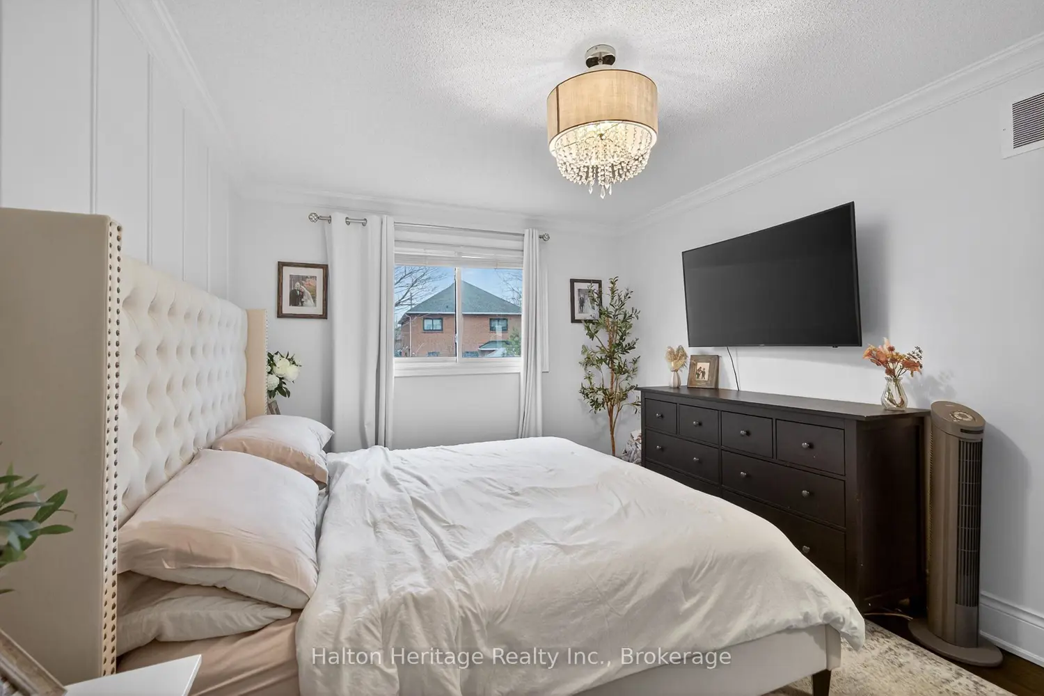 Additional image 9 of 122 Hollybush Drive