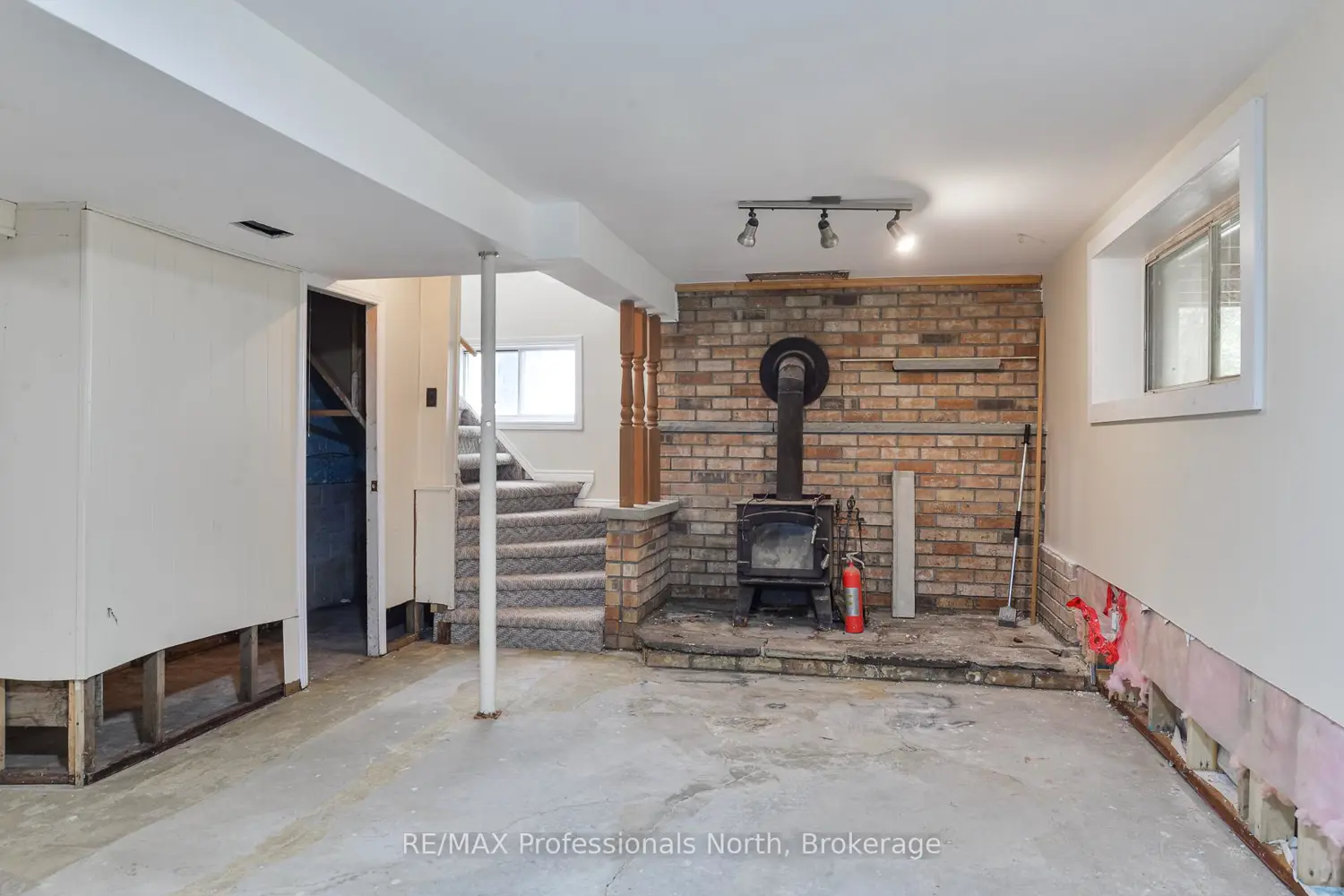 Additional image 6 of 1011 Harmony Lane Private