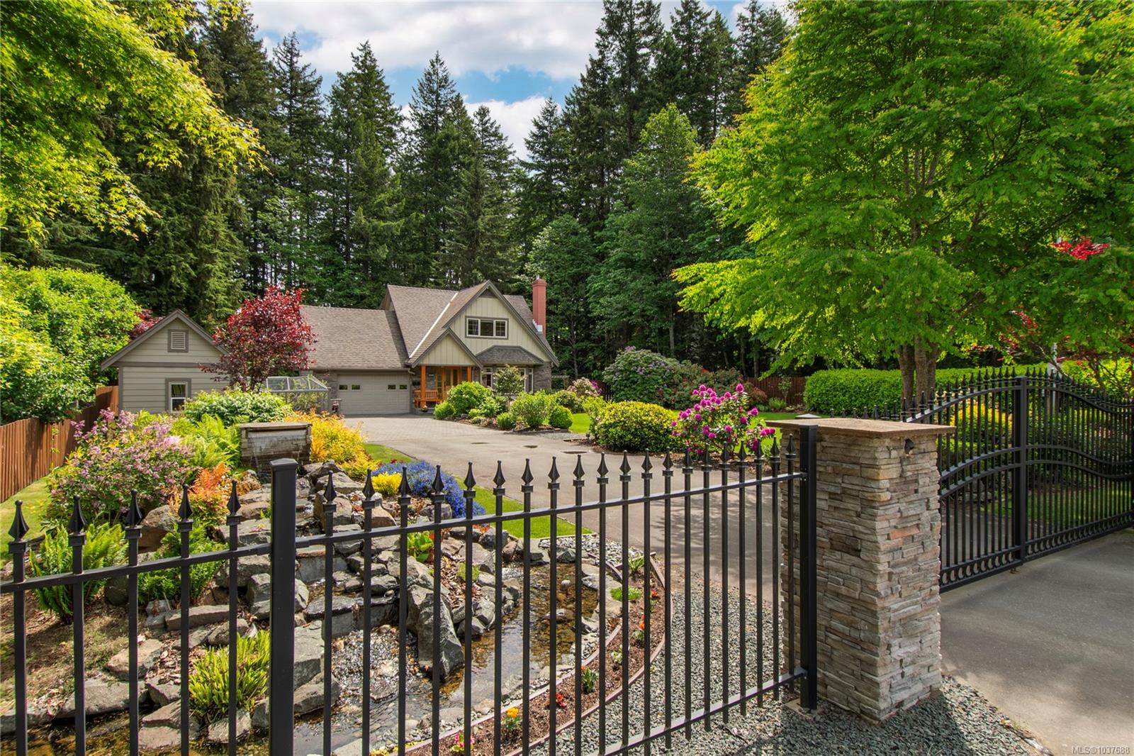 3095 Martin Road, Campbell River, BC, V9W 1M4 photo 2