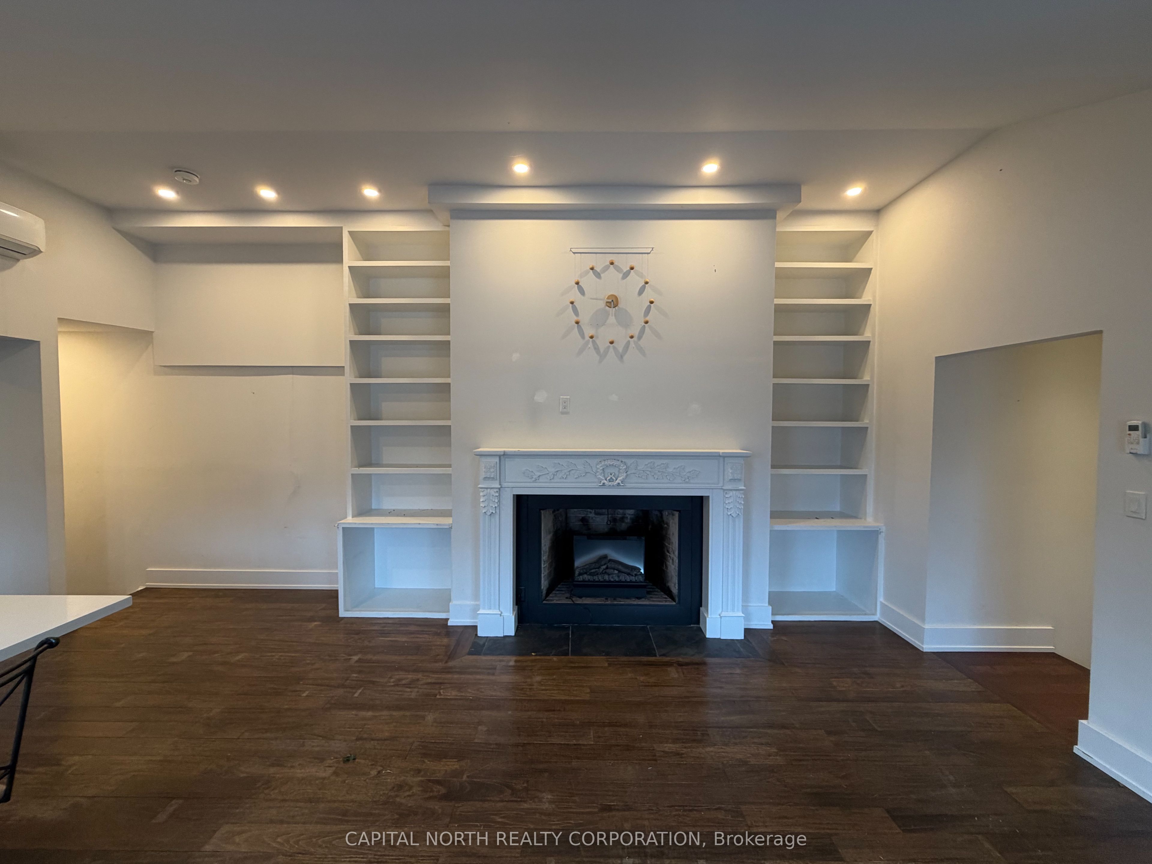 Additional image 6 of Upper-43 Glen Manor Drive, Toronto, ON, M4E 2X5