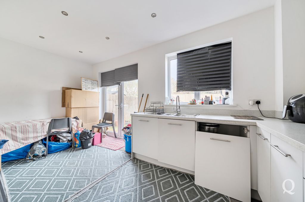 Additional image 9 of 3 bed end terrace house for saleParrett Avenue, Sittingbourne, Kent ME10