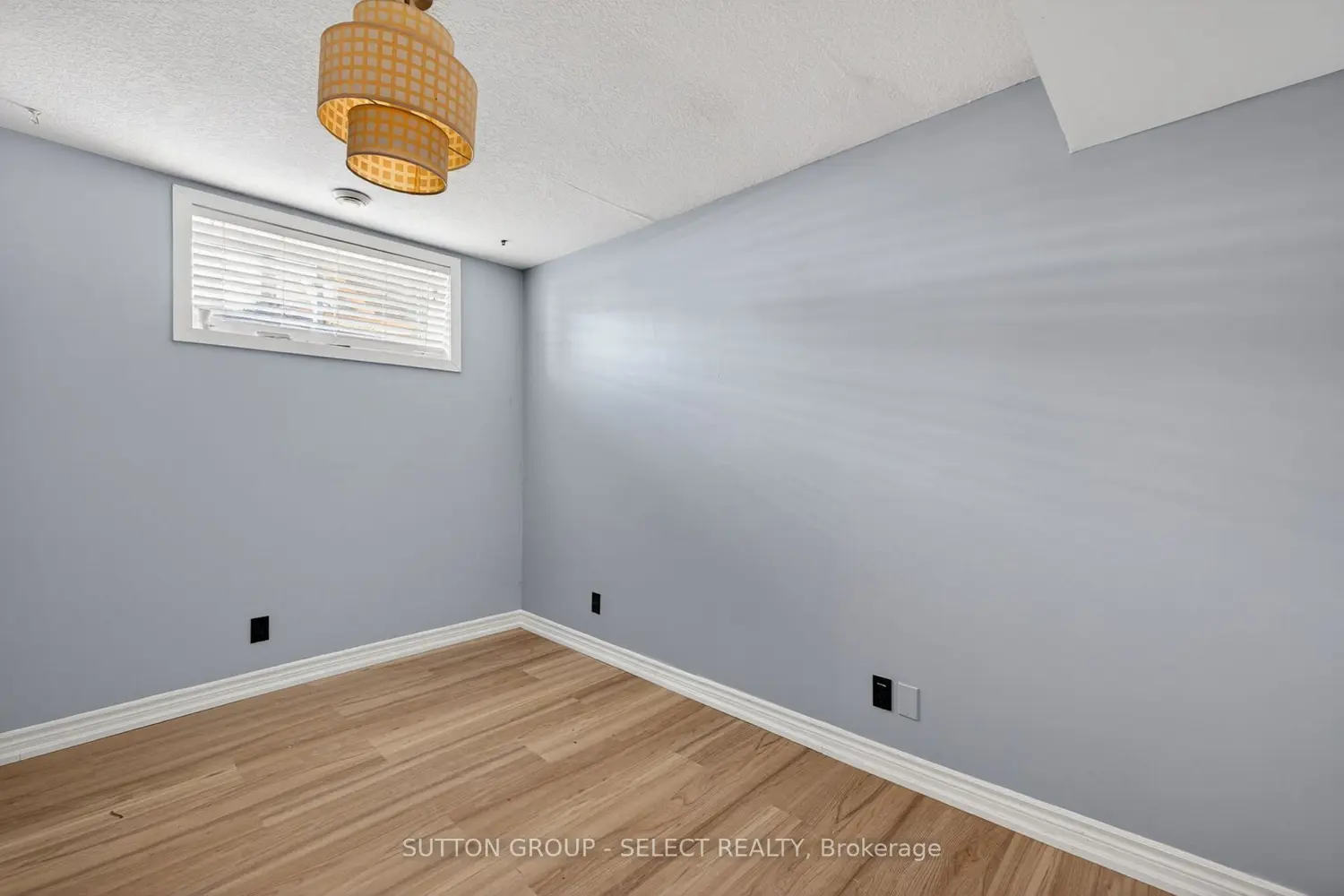 Additional image 15 of 198 Arlington Crescent