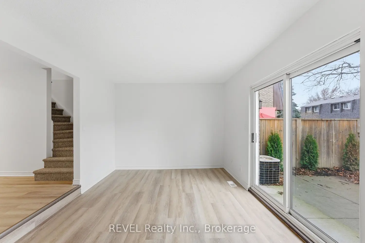 Additional image 8 of 151 Linwell Road 15