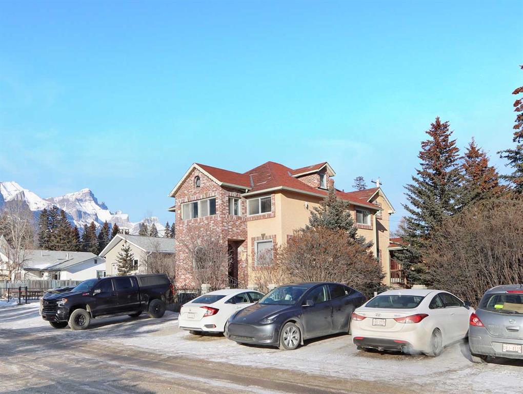 910 Main Street, Canmore, AB, T1W1R6