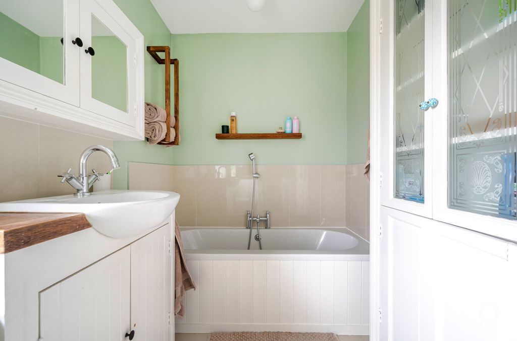 Additional image 17 of 3 bed detached house for saleAdisham Green, Kemsley, Sittingbourne, Kent ME10