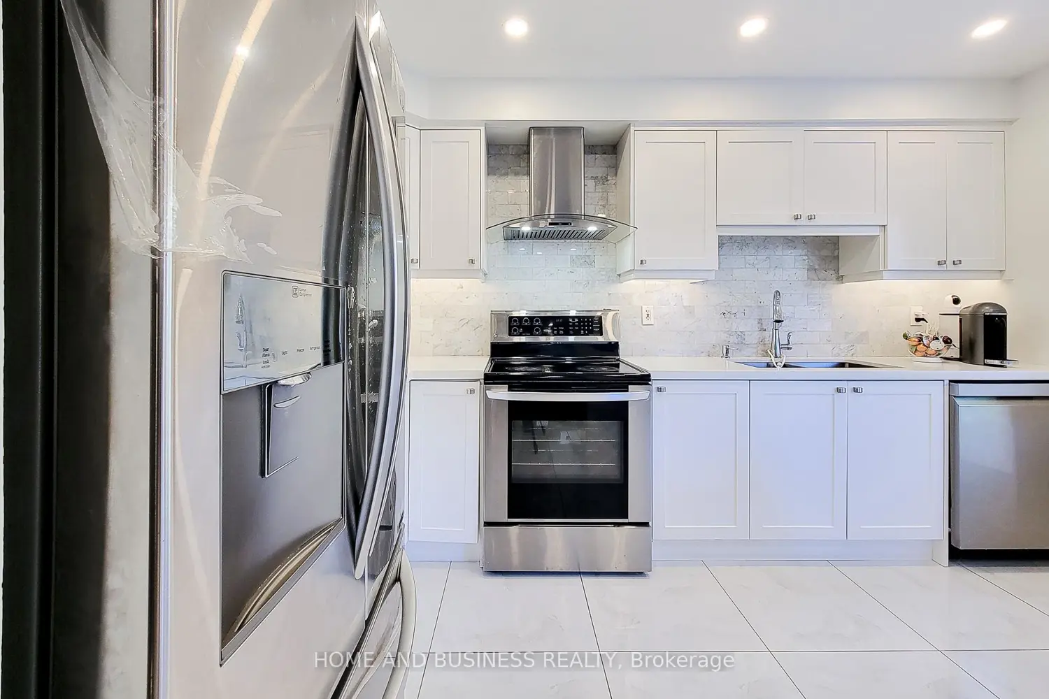 Additional image 5 of 2374 Baintree Crescent