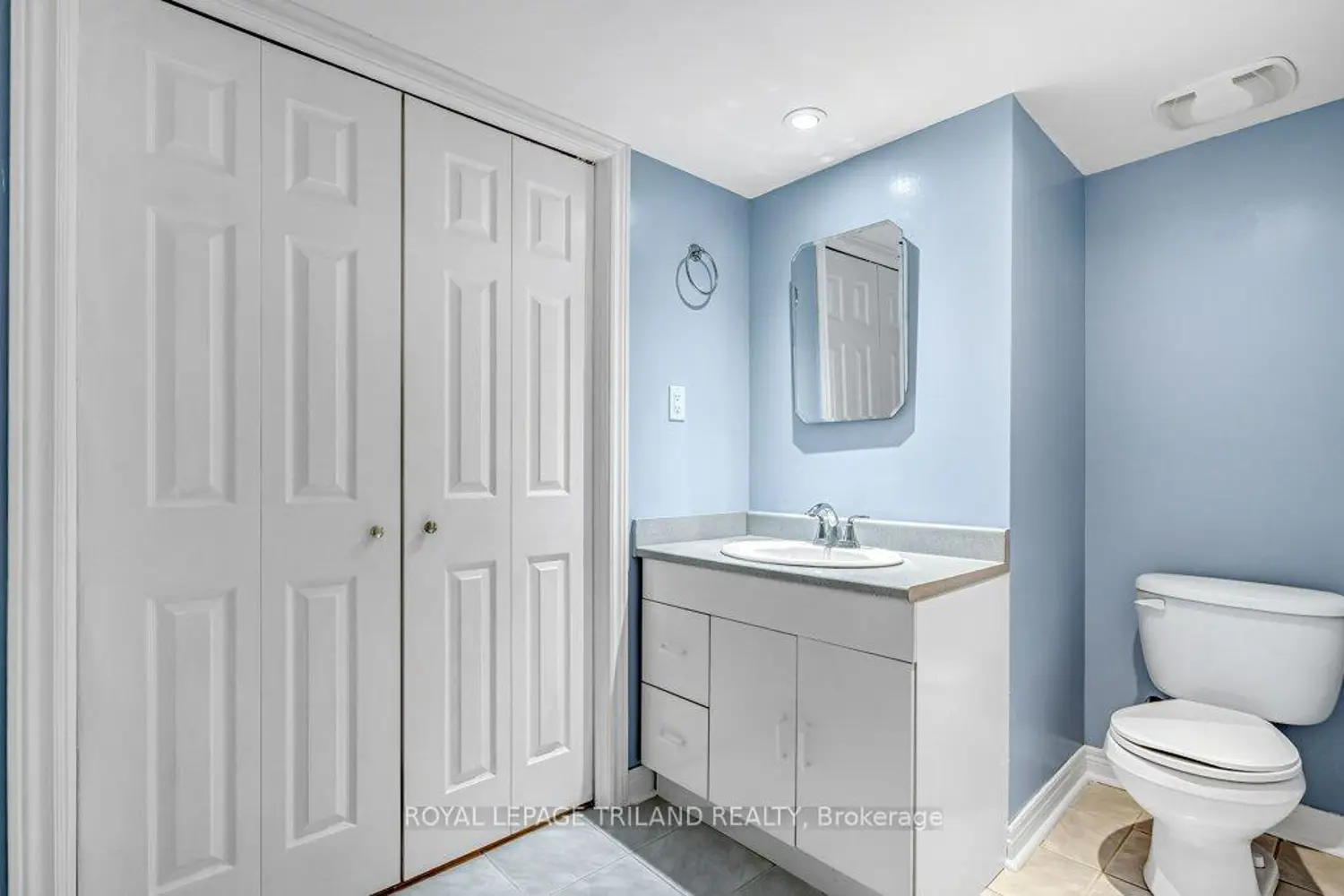Additional image 16 of 215 Rossmore Court