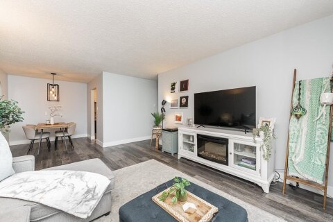 Additional image 2 of 211-236 2nd Street W, North Vancouver, BC, V7M 1C6