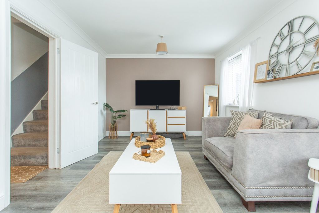 Additional image 2 of 3 bed semi-detached house for saleSt. Richards Road, Deal, Kent CT14