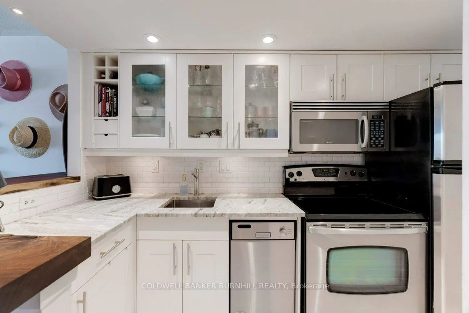 Additional image 8 of 100 Bronte Road 214