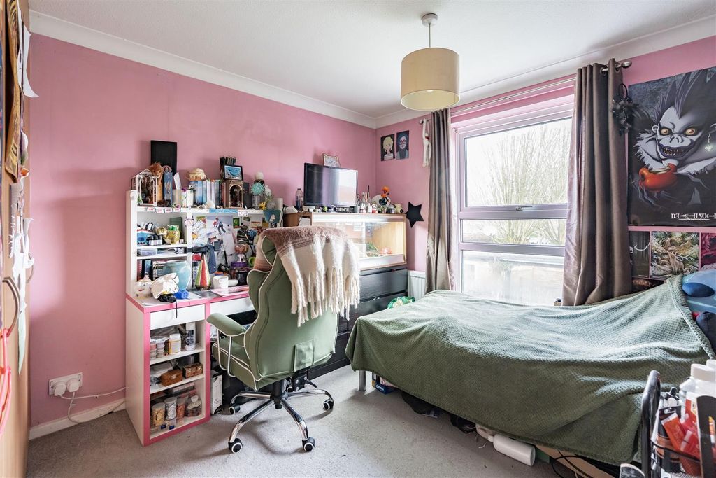 Additional image 15 of 4 bed link detached house for saleLambardes, New Ash Green DA3