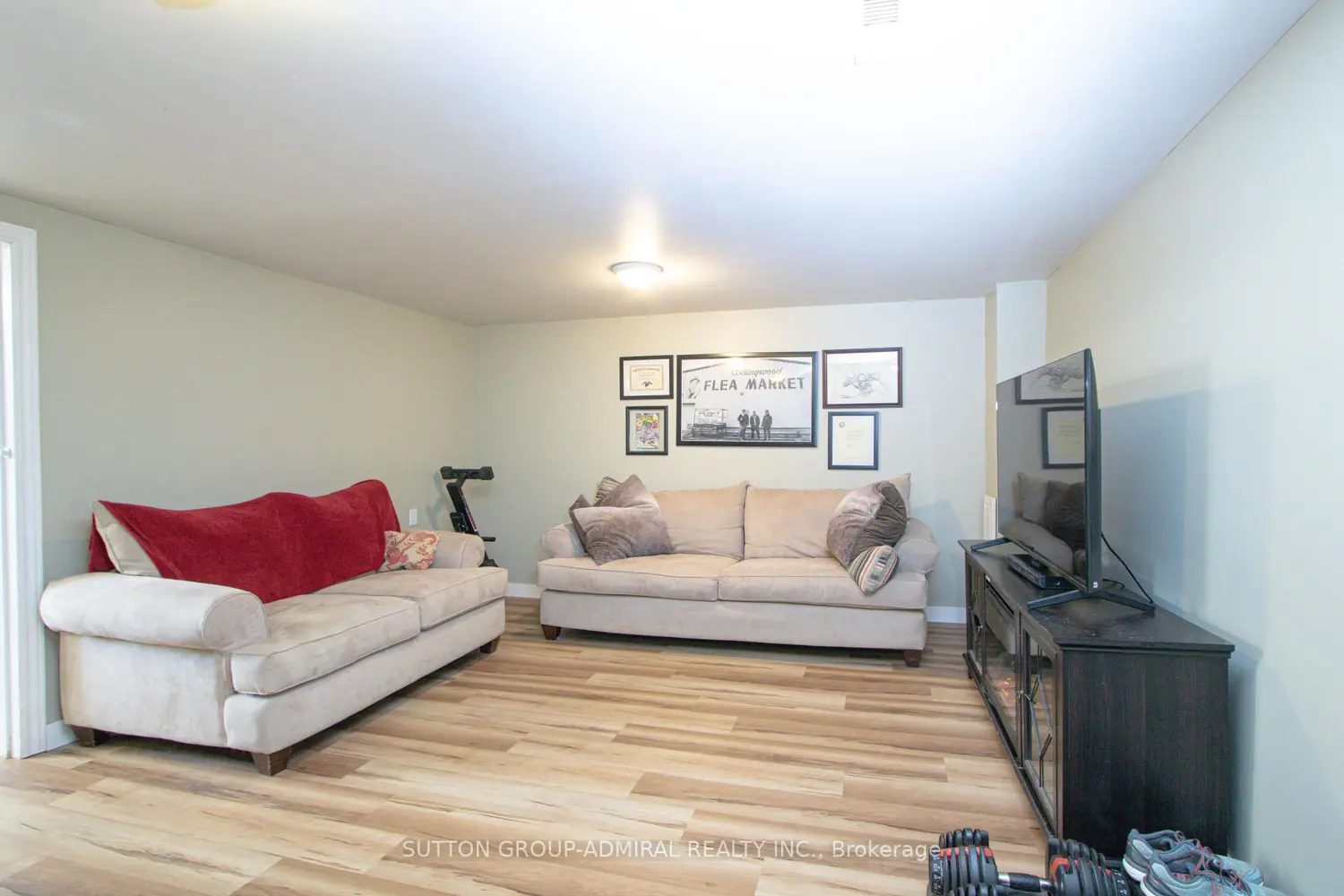 Additional image 11 of 59 Breckenridge Crescent