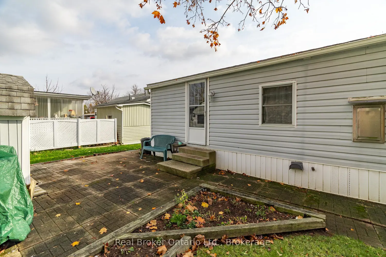 Additional image 14 of 524 Poplar Place