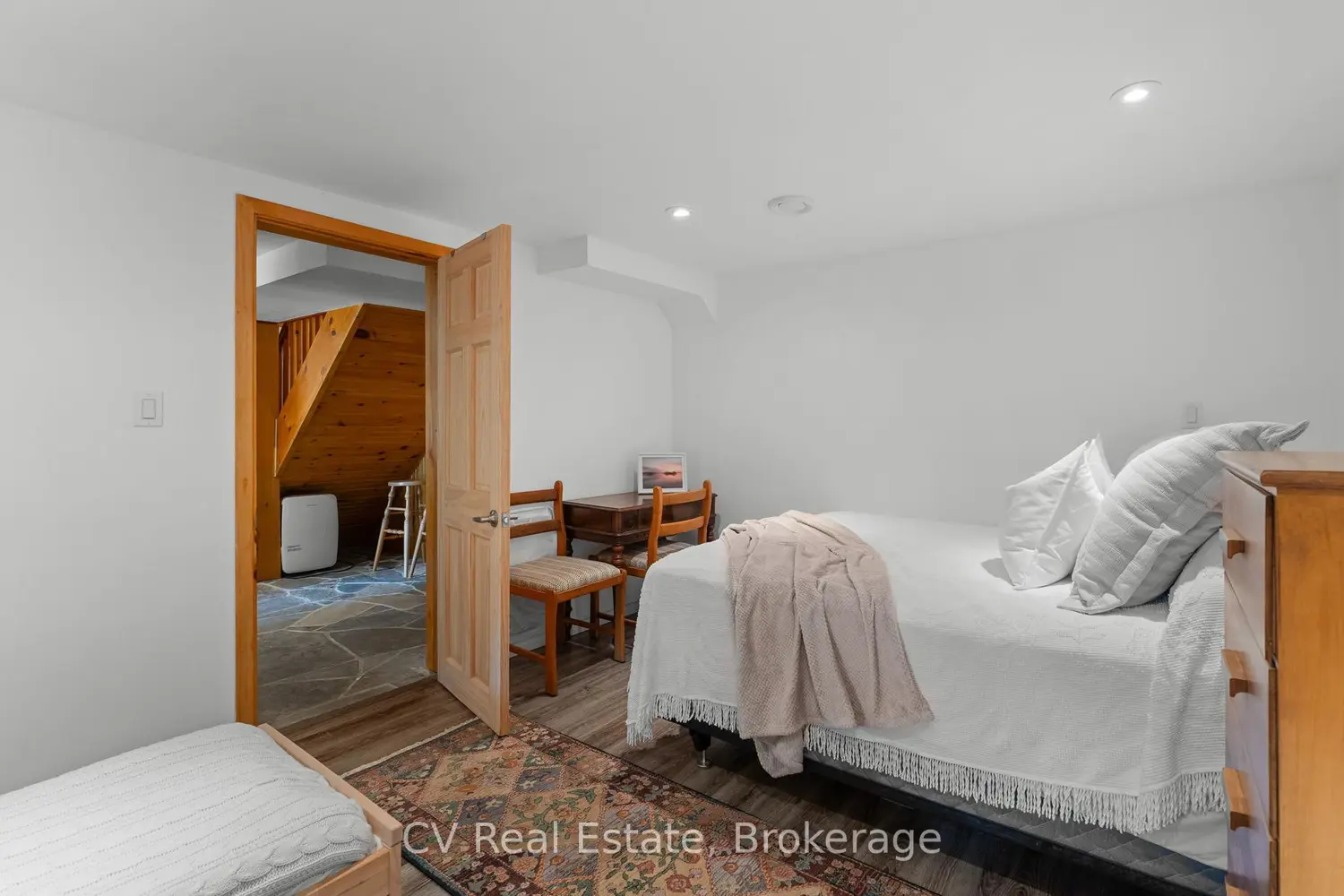 Additional image 12 of 1292 Port Cunnington Road