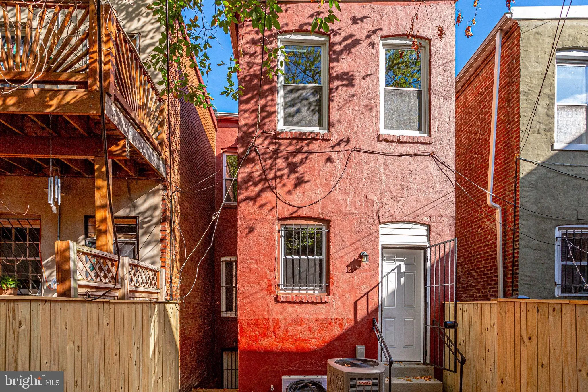 Additional image 100 of 606 Q Street NW, Washington, DC 20001