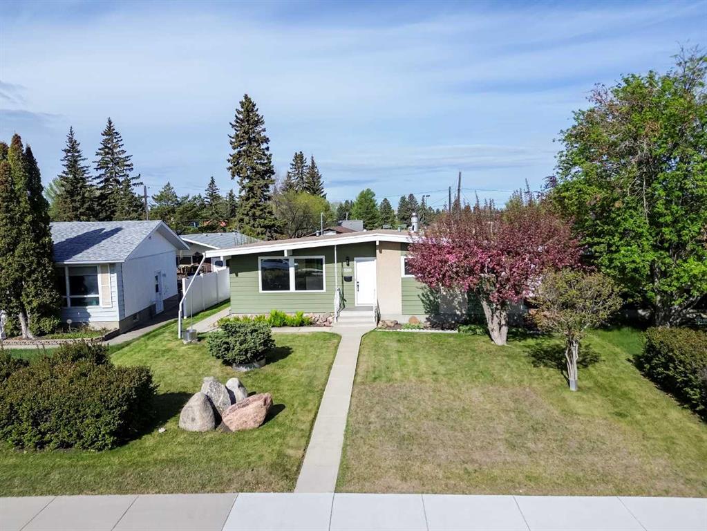 3210 43 Avenue, Red Deer, AB, T4N 3A9