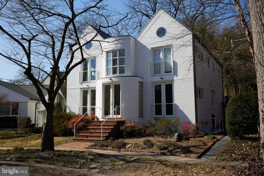 4527 Q Place NW, Washington, DC 20007 photo 4