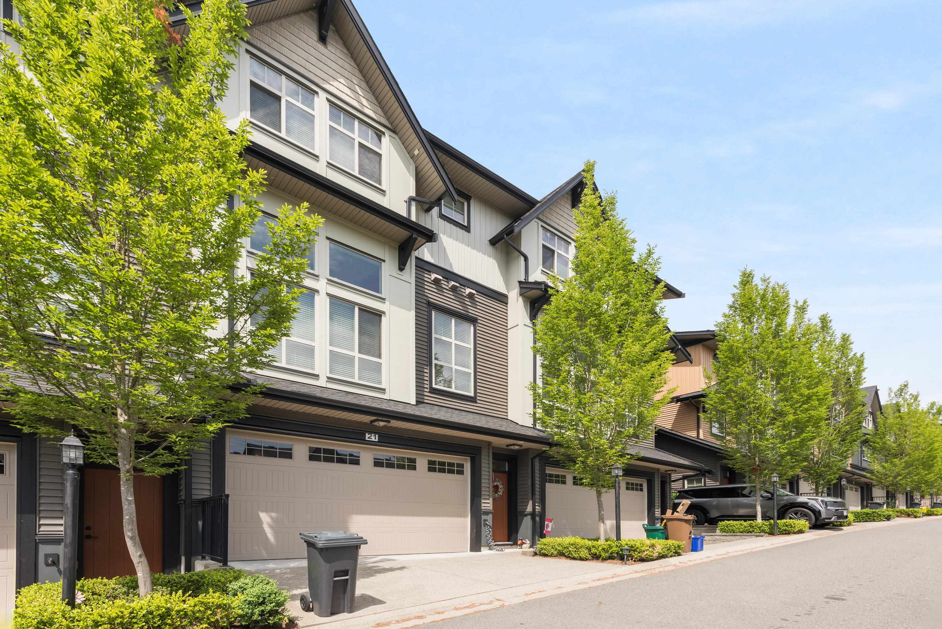 21-10525 240 Street, Maple Ridge, BC, V2W 0J3