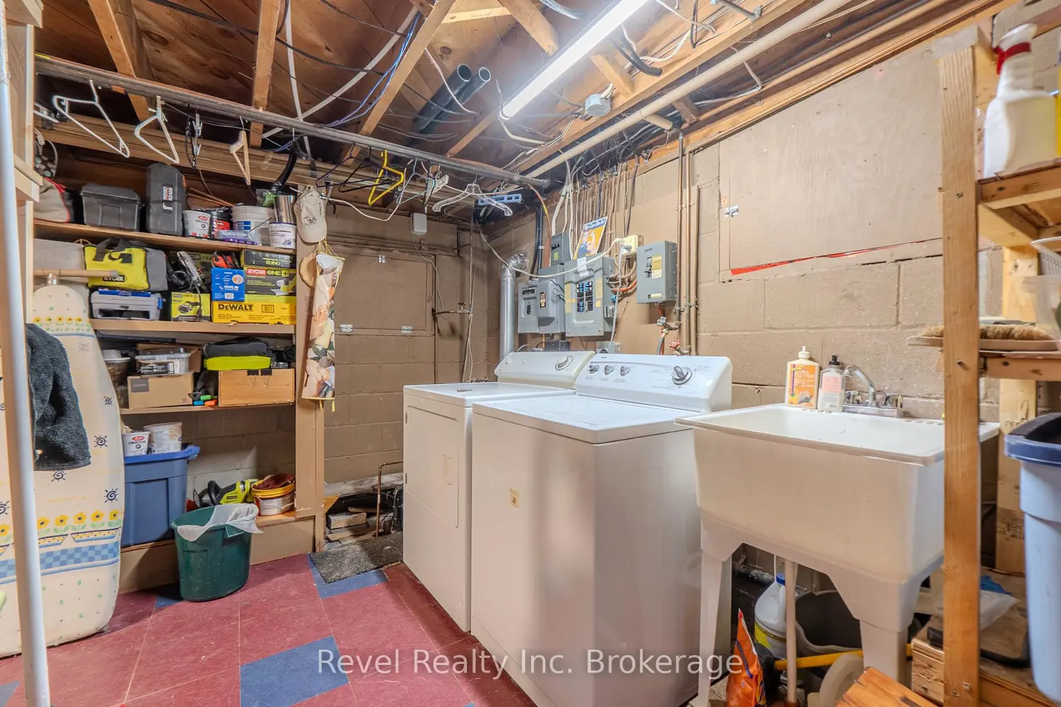 Additional image 8 of 905 Pinewood Road