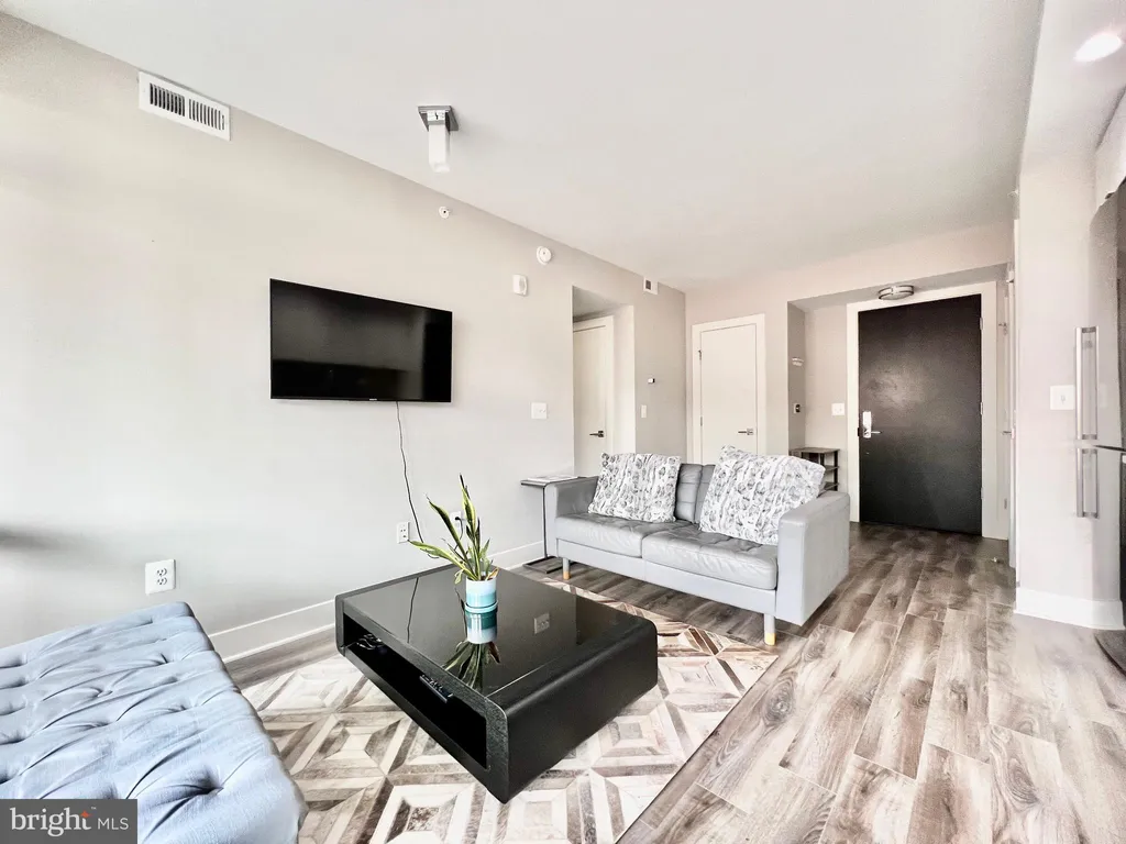 Additional image 2 of 1311 13th Street NW Unit 408, Washington, DC 20005