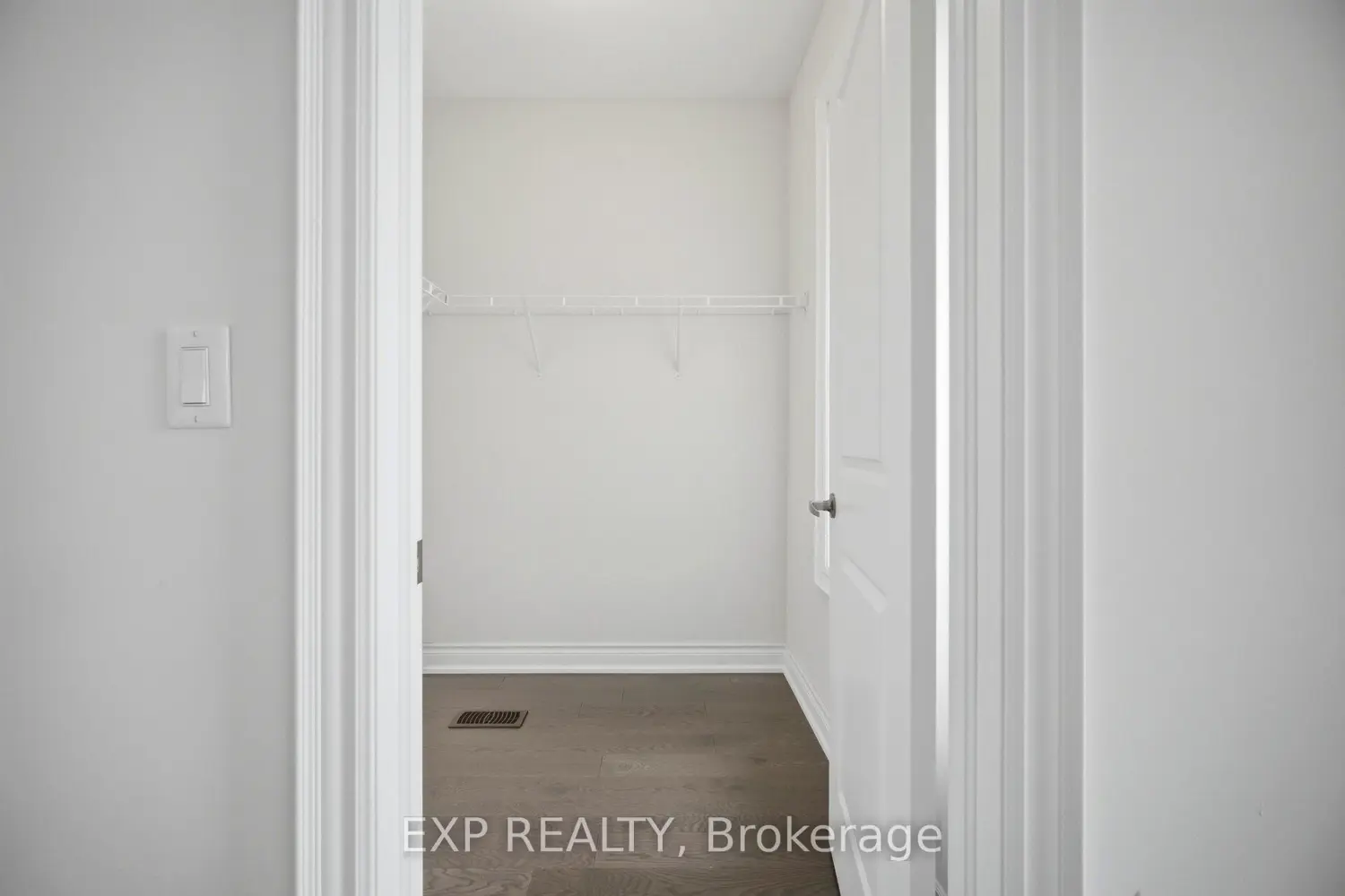 Additional image 18 of 3128 Parsonage Crescent