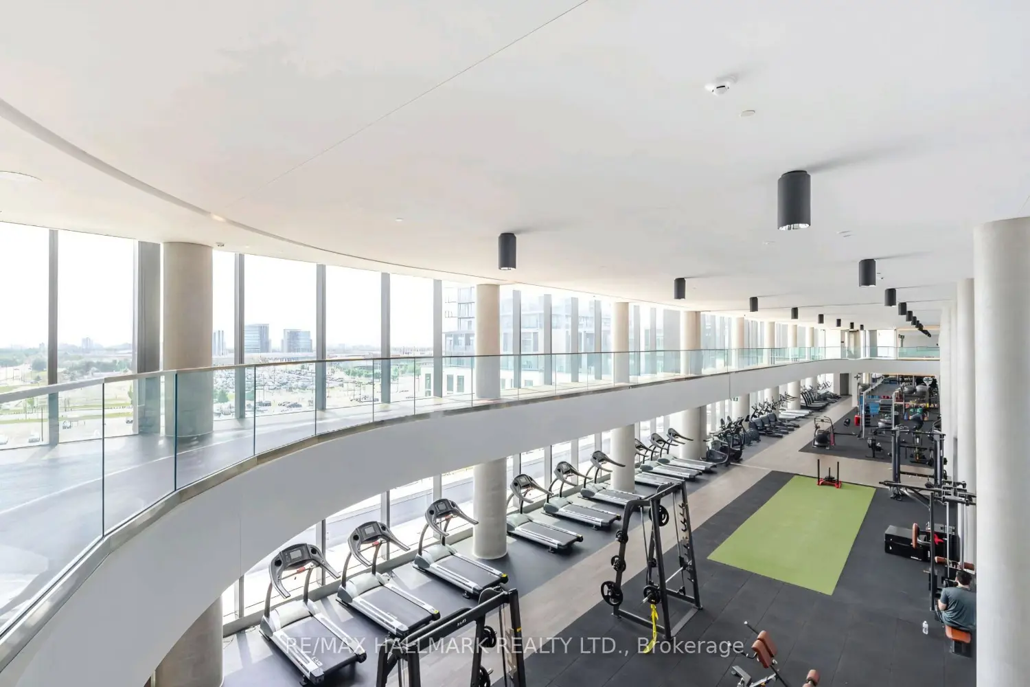 Additional image 15 of 7890 Jane Street 101