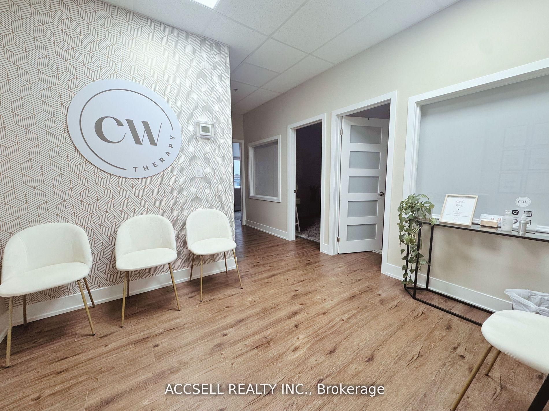 Additional image 3 of 213-3485 Rebecca Street, Oakville, ON, L6L 6X9
