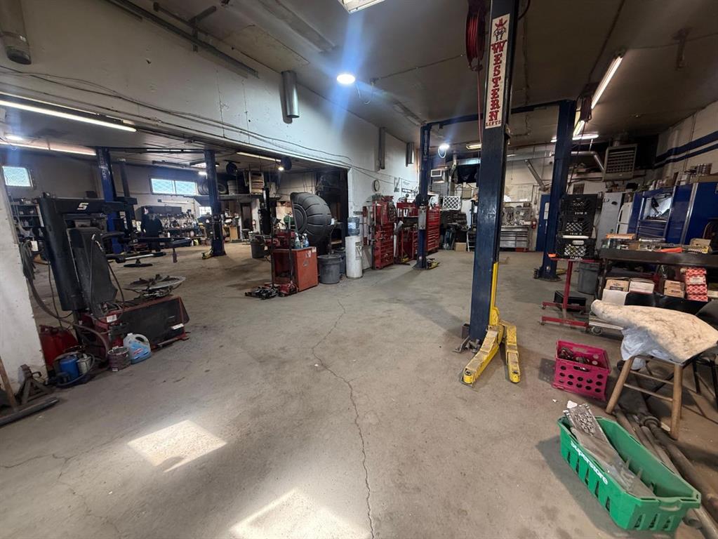 Additional image 5 of 5101 20 Avenue SE, Calgary, AB, T2B0B1