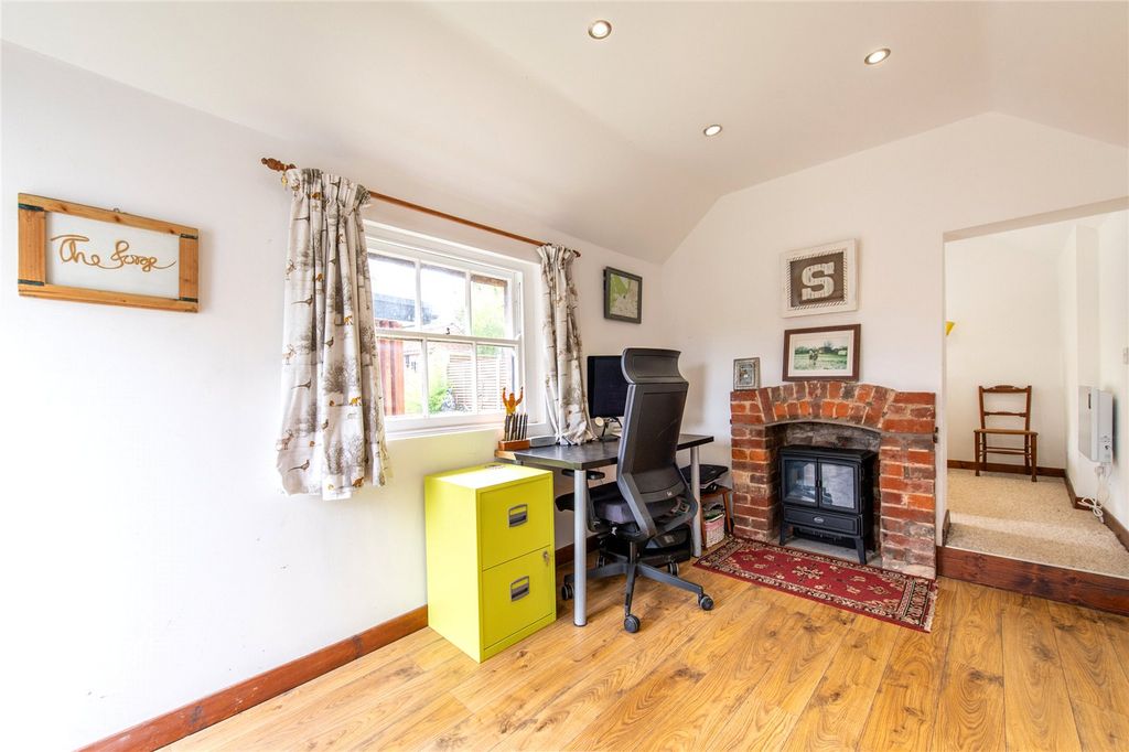Additional image 11 of 3 bed semi-detached house for saleButchers Lane, Mereworth, Maidstone, Kent ME18