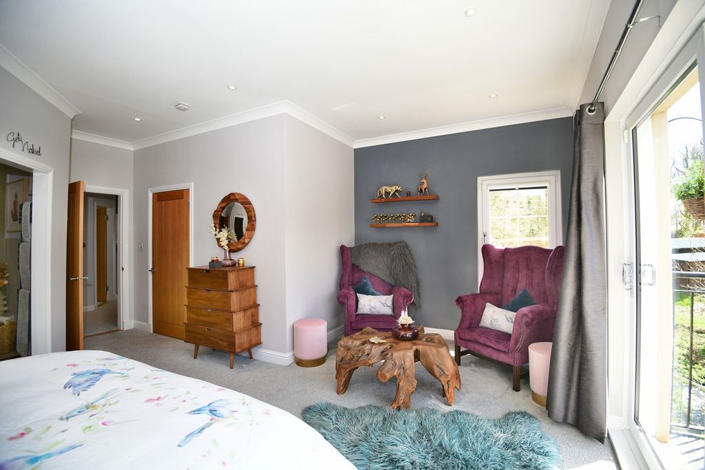 Additional image 21 of 4 bed country house for saleSeven Acres, Kilwinning KA13