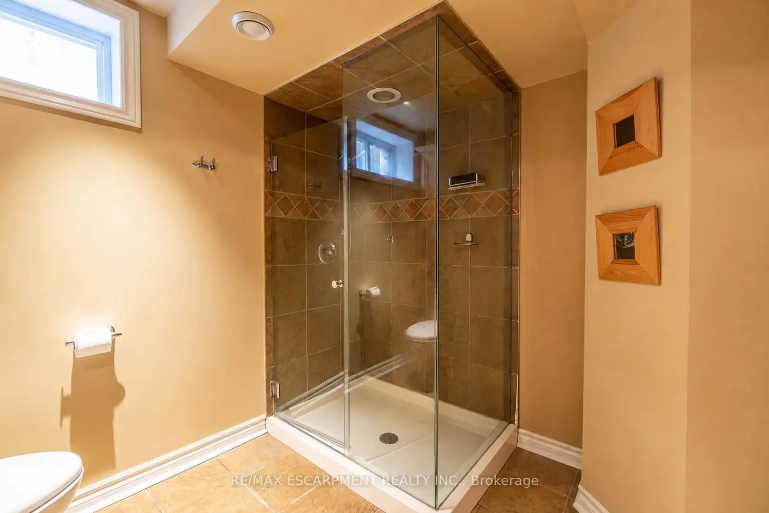 Additional image 11 of 5349 Bromley Road