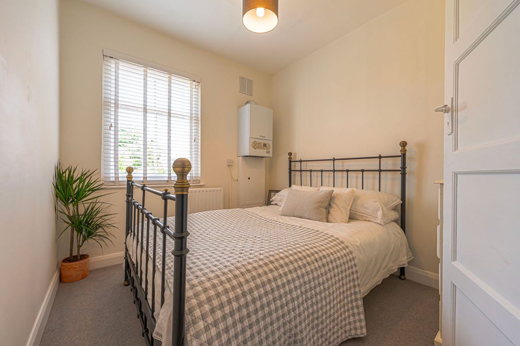 Additional image 27 of 4 bed terraced house for saleBeechwood Road, Newport NP19