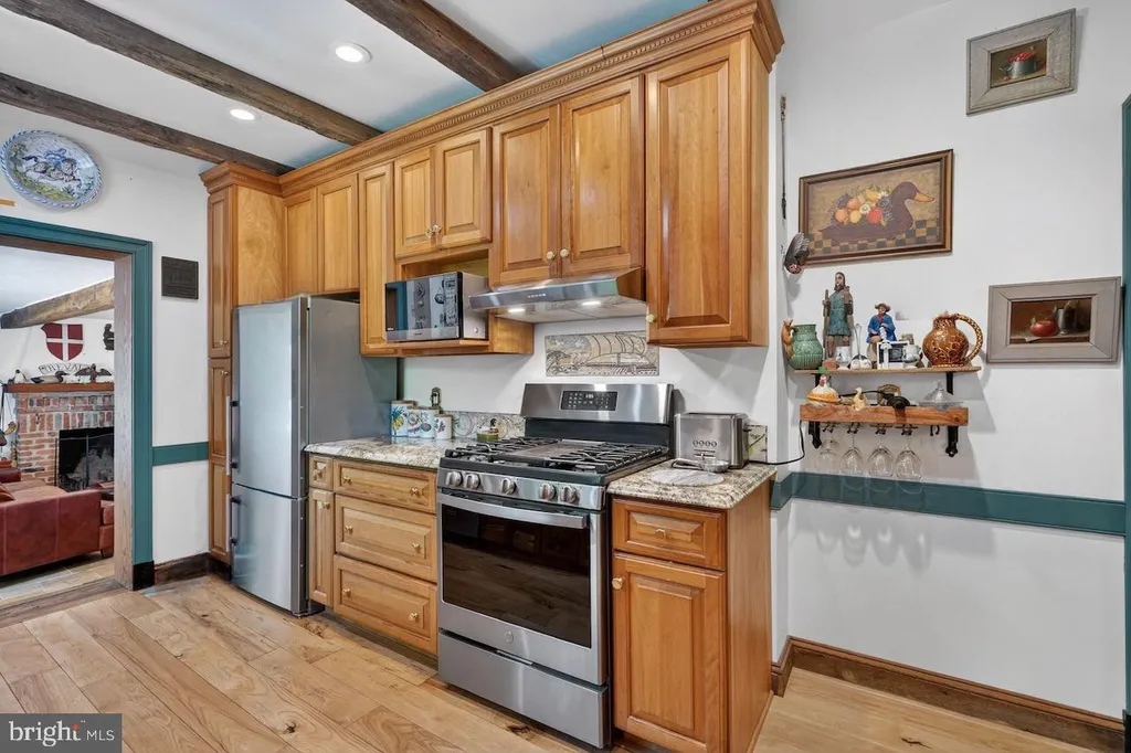 Additional image 9 of 1810 Plymouth Street NW, Washington, DC 20012